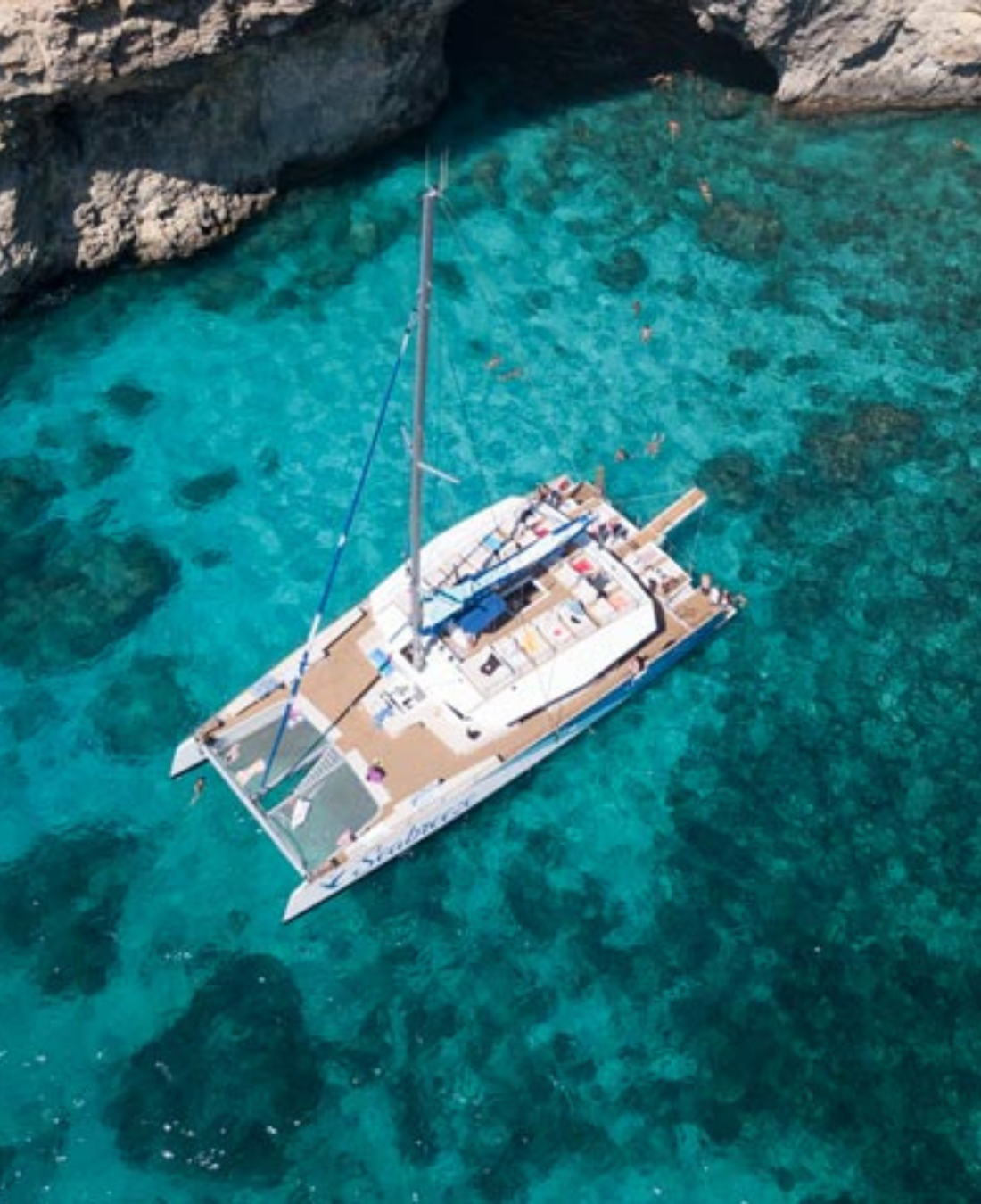 Blue Lagoon, Comino, Malte, Catamaran